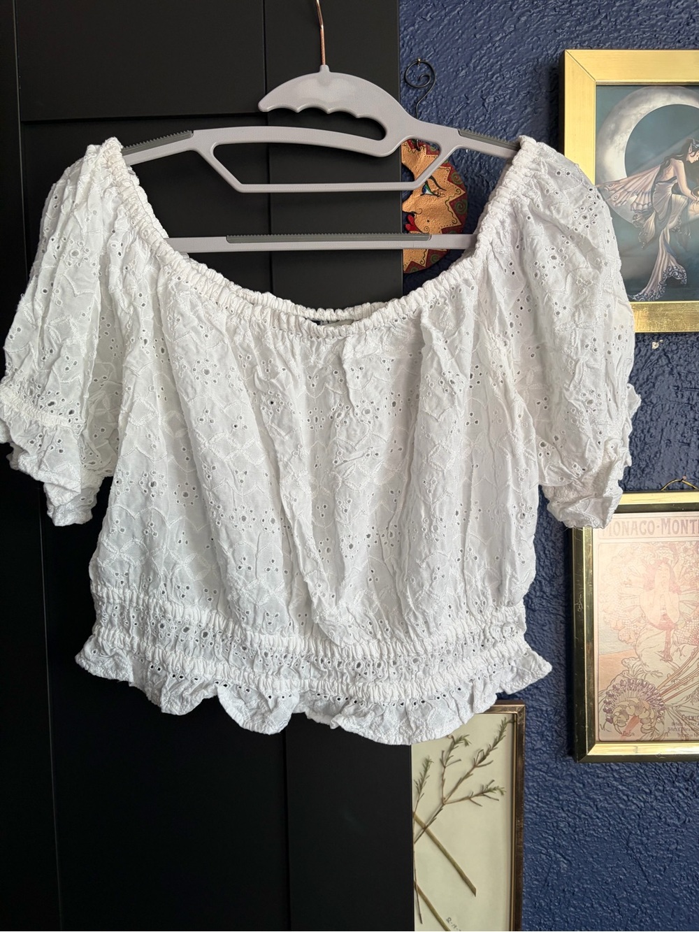 American Eagle Off-Shoulder peasant top